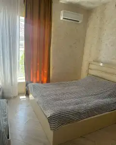 Дом с садом, Вилла Продаётся