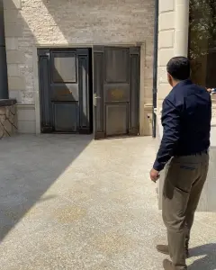 Yard House, Villa For Sale
