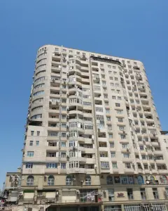 Qaraj Satılır