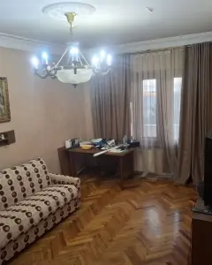 Mənzil Kirayə verilir