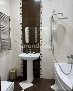 Həyət/Bağ Evi, Villa Kirayə verilir