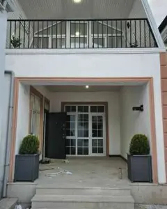 Дом с садом, Вилла Продаётся