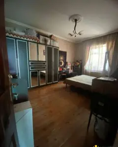 Дом с садом, Вилла Продаётся