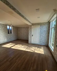 Дом с садом, Вилла Продаётся