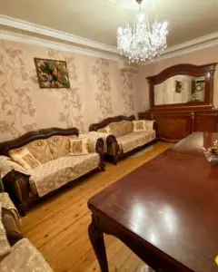 Дом с садом, Вилла Продаётся