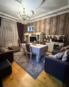 Дом с садом, Вилла Продаётся