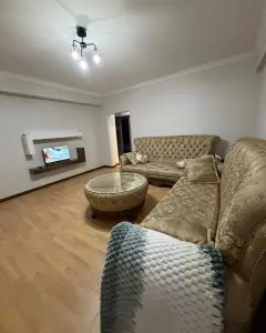 Mənzil Kirayə verilir