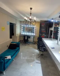 Digər Kommersiya Əmlakı Kirayə verilir