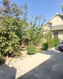 Yard House, Villa For Sale