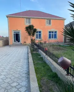 Yard House, Villa For Sale