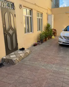 Yard House, Villa For Sale