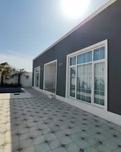 Дом с садом, Вилла Продаётся