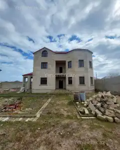 Yard House, Villa For Sale