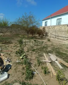 3 sot torpaq sahəsi, Maştağa qə...