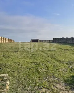 12 sot torpaq sahəsi, Novxanı qə...