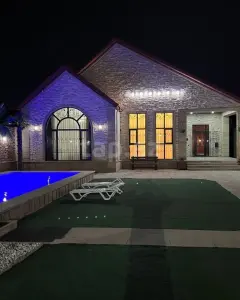 House with Garden, Villa For Rent