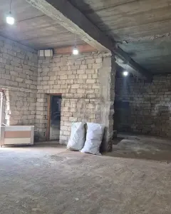 Digər Kommersiya Əmlakı Kirayə verilir