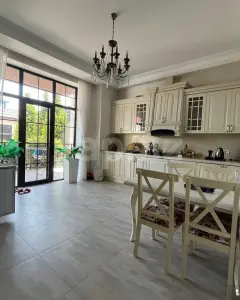 Həyət/Bağ Evi, Villa Kirayə verilir