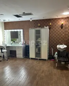 Digər Kommersiya Əmlakı Kirayə verilir
