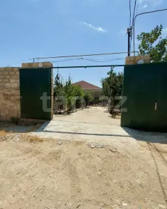 House with Garden, Villa For Sale