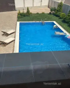 House with Garden, Villa For Rent