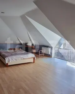 House with Garden, Villa For Sale