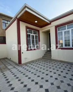 House with Garden, Villa For Sale