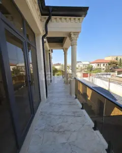 House with Garden, Villa For Sale