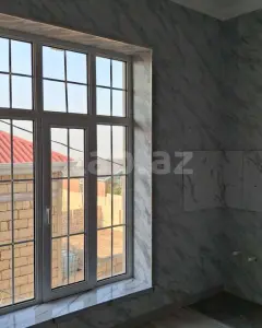 Həyət evi, Hökməli qəs.